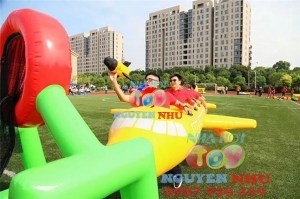 Trò chơi máy bay bơm hơi - Đồ chơi teambuilding -001b